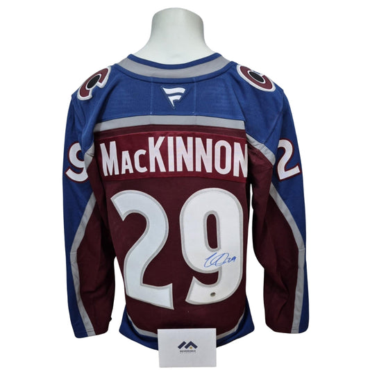 Official Fanatics premium signed jersey - Nathan Mackinnon home Memorable coa